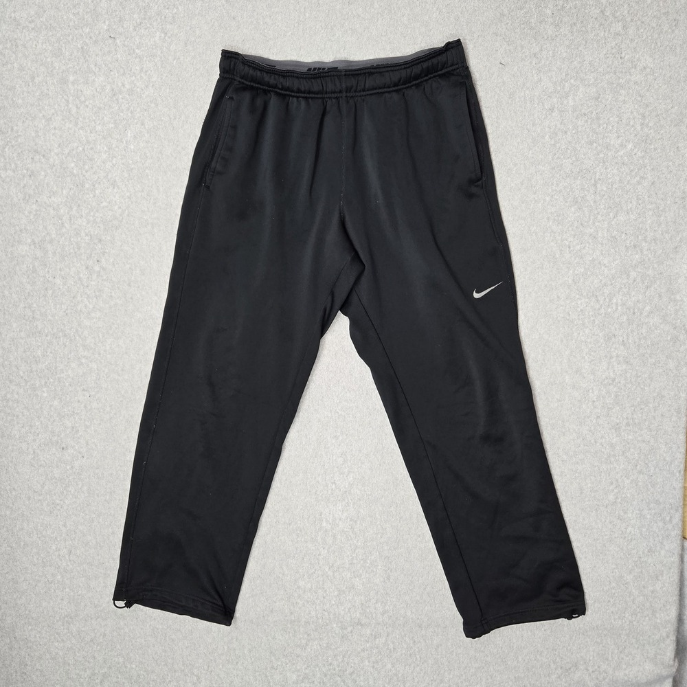 Nike Men Activewear Pants M Black Sweatpants Therma-Fit Logo 28" Inseam